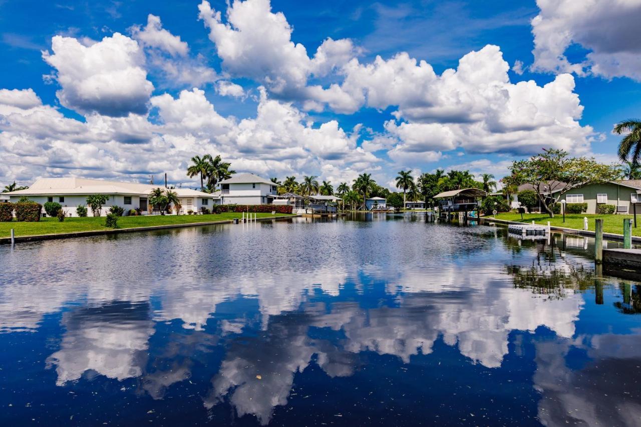 New! Dock Canal Family Home W/Pool & Gulf Access! North Fort Myers Bagian luar foto